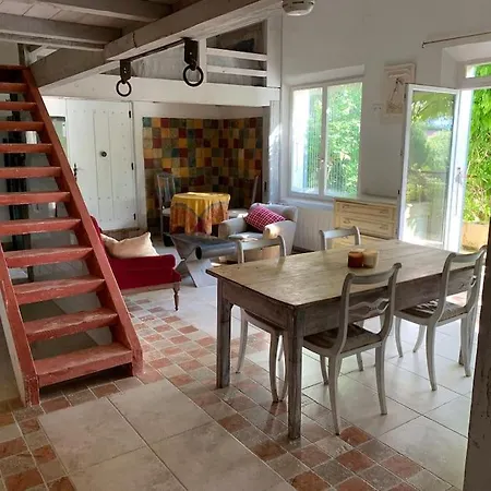 Le Tapis - Loft Avec Jardin Apartmán *